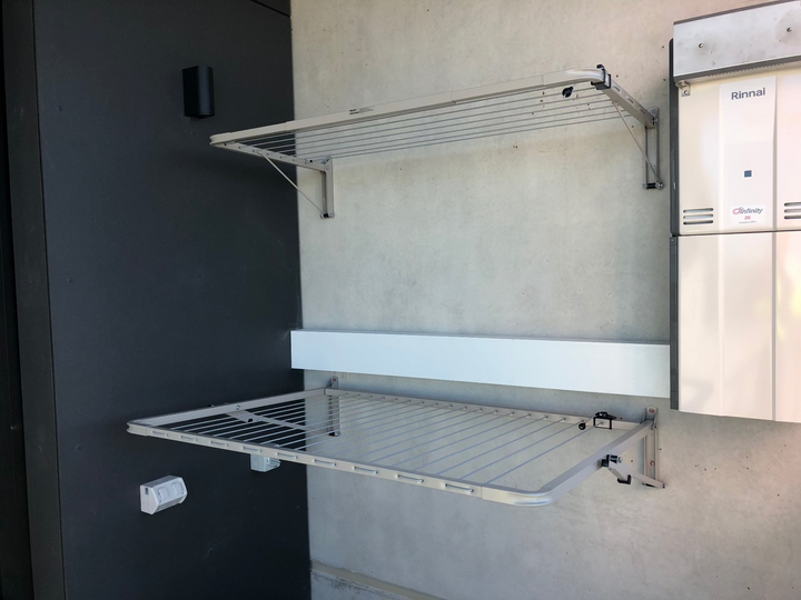 austral balcony line clothesline side view in use